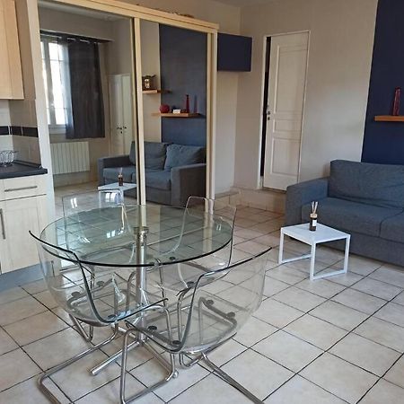 Charmant 2 Pieces, A Deux Pas Du Centre Apartment ม็องตง ภายนอก รูปภาพ